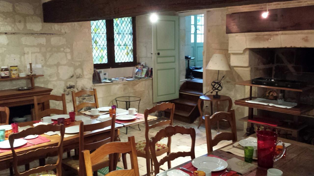 La Chancellerie Huismes Buitenkant foto
